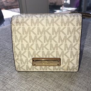 Michael Kors Small Wallet